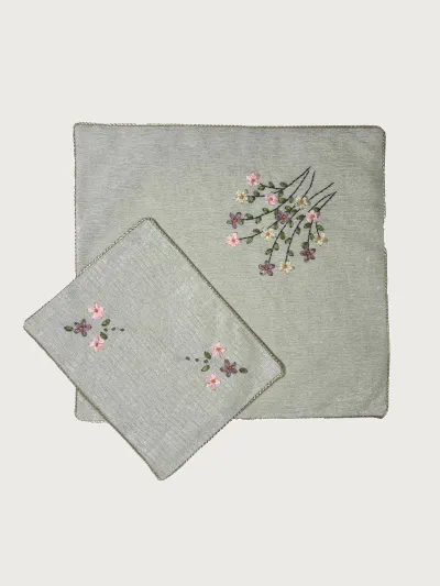 جانماز ربان دوزی(مدل دسته گل)